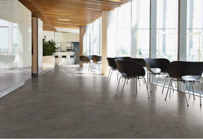 Dark grey shungumartz tile